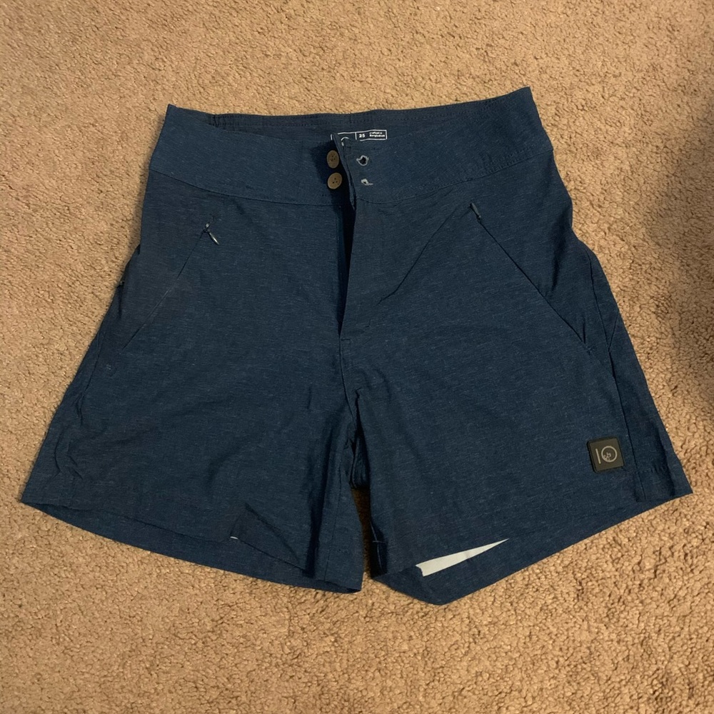 Ten Tree Shorts - Picture 2 of 3